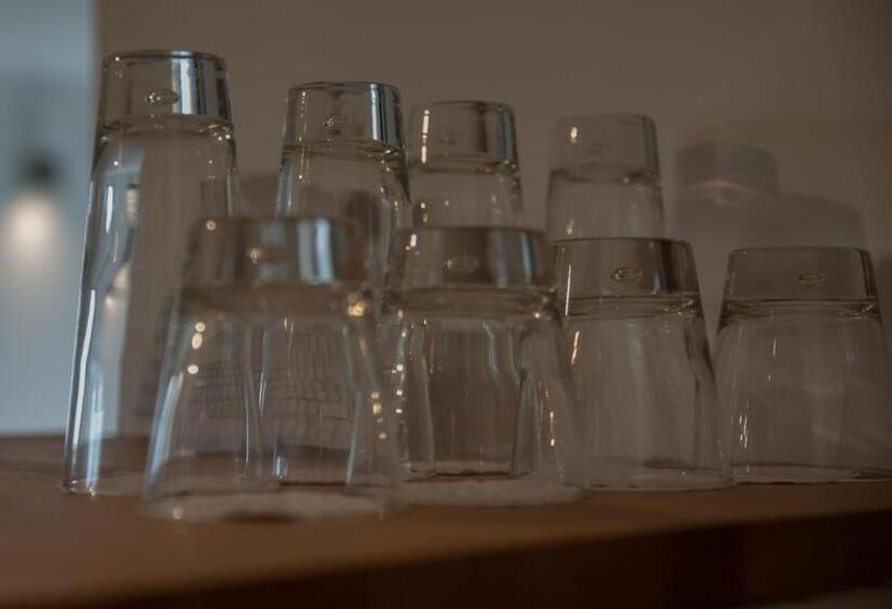 キングサイズベッドのスタンダードルーム, Rockmount Rooms & Apartment