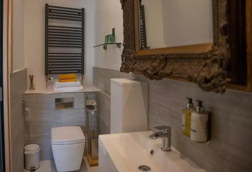 Standard-huone King-vuode, Rockmount Rooms & Apartment