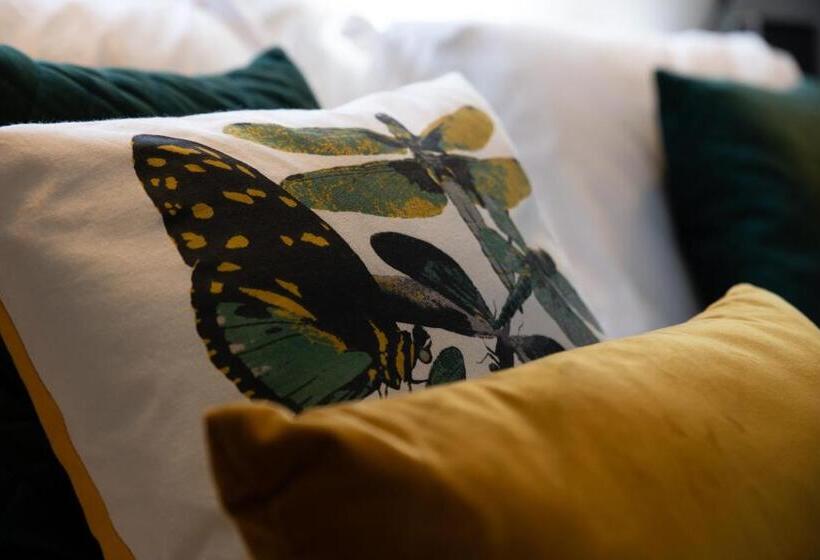 キングサイズベッドのスーペリアルーム, Rockmount Rooms & Apartment