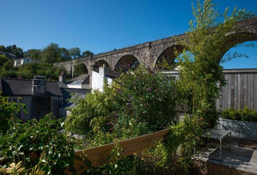 １ベッドルームアパートメント, Rockmount Rooms & Apartment