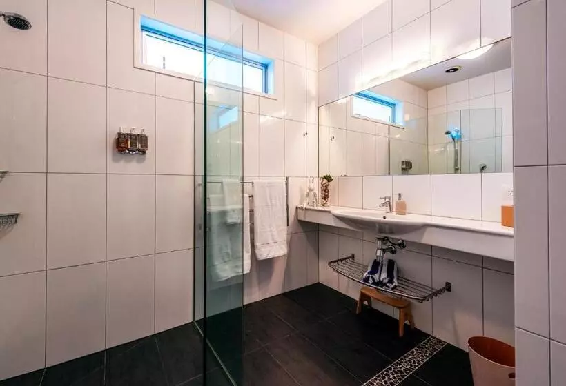 Sviitti King-vuode, Waiheke Waterfront Lodge