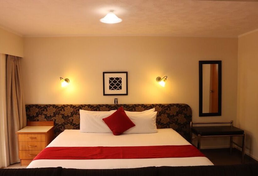 Студио Стандарт Кровать Кинг, Beetham Park Motel