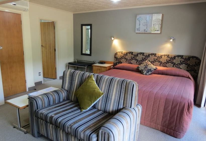 Студио Стандарт Кровать Кинг, Beetham Park Motel