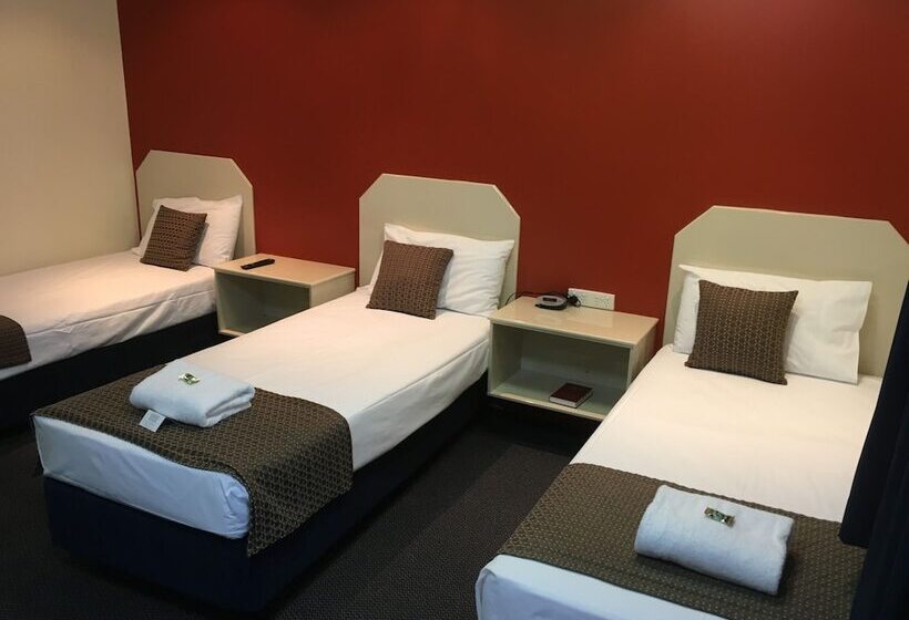 标准三人间, Bluewater Harbour Motel