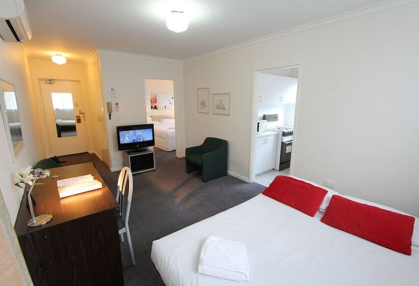 דירת חדר, Drummond Apartments Services