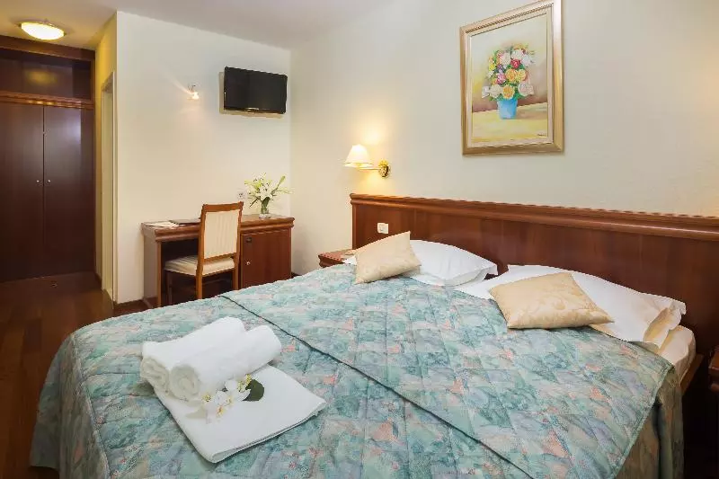 Habitación Estàndard Individual, Villa Bacchus