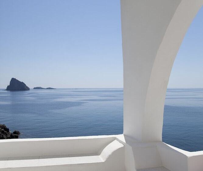 オーシャンビューのスーペリアトリプルルーム, Cincotta