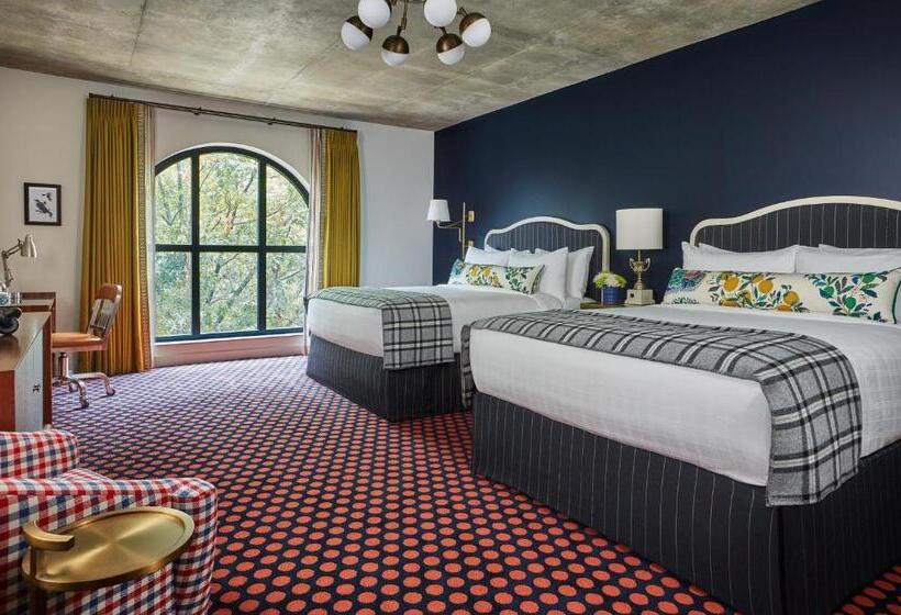 חדר סטנדרט מותאם לאדם עם מוגבלויות, Graduate By Hilton Oxford