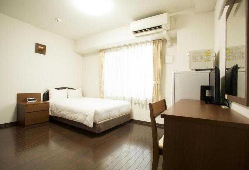 带双人床的基本房间, Hakata Place