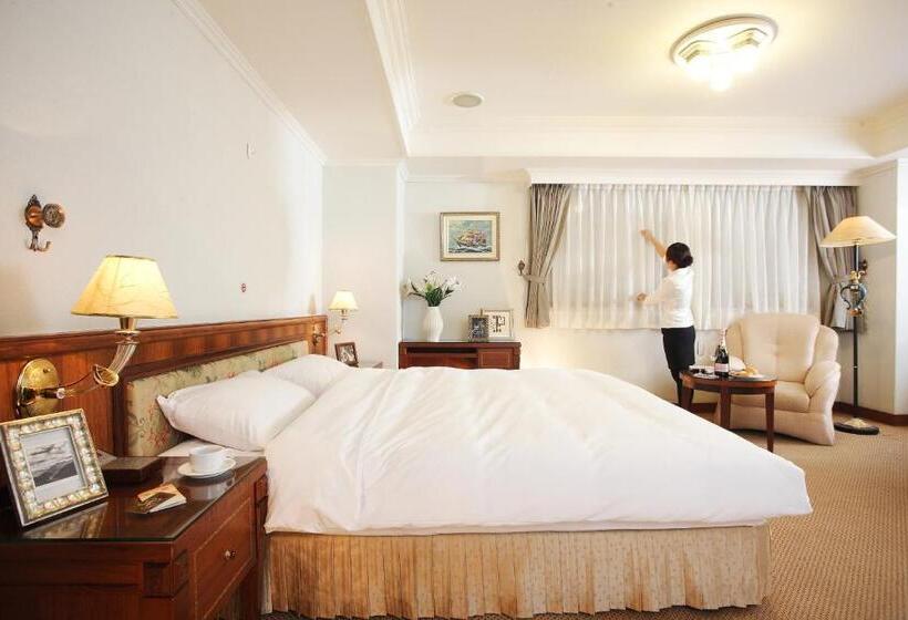 اتاق استاندارد, Kingdom