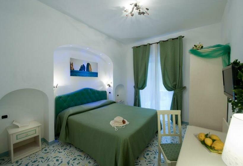 バルコニー付きスタンダードルーム, La Conchiglia