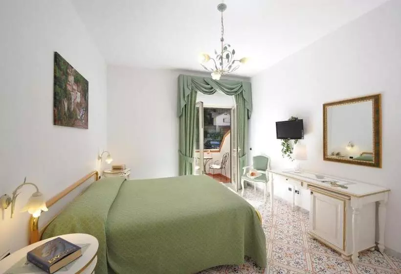 Standard Room with Balcony Side Sea View, La Conchiglia