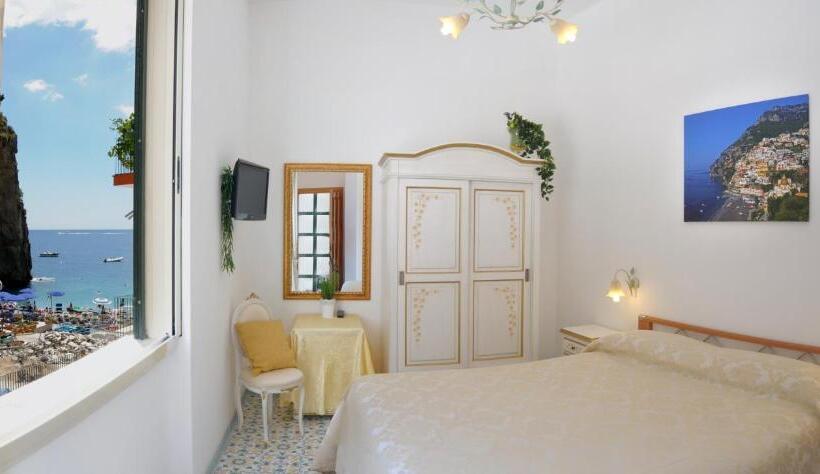 オーシャンビュースタンダードルーム, La Conchiglia