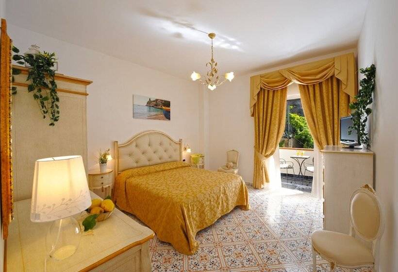 バルコニー付きスタンダードルーム, La Conchiglia