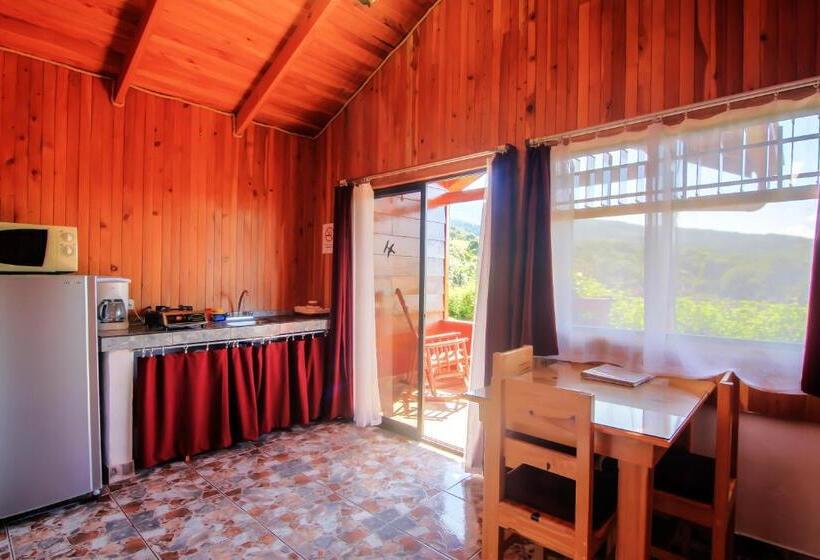 غرفة قياسية مزوَّدة بشُرفة, Mango Valley