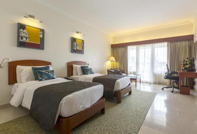 חדר פרמיום, Naveen Lakeside