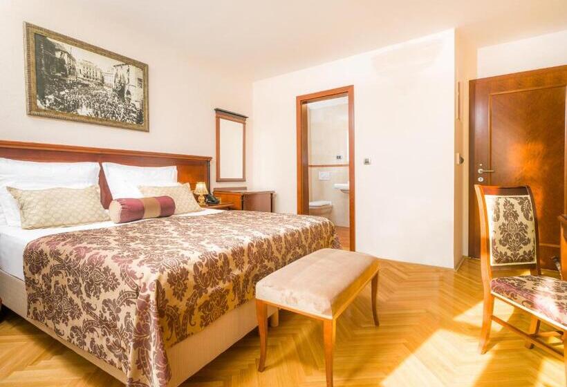 Habitació Deluxe, Judita Palace Heritage