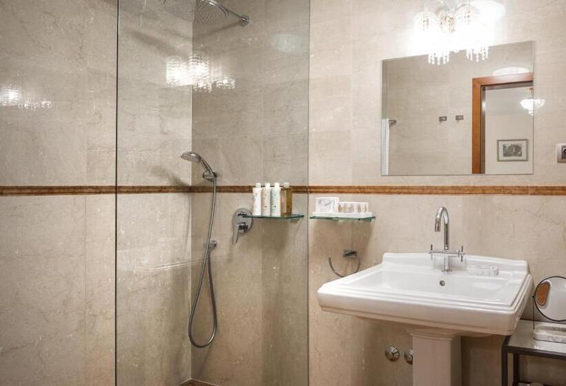 Habitació Superior, Judita Palace Heritage