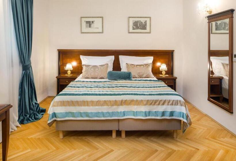 Habitació Superior, Judita Palace Heritage