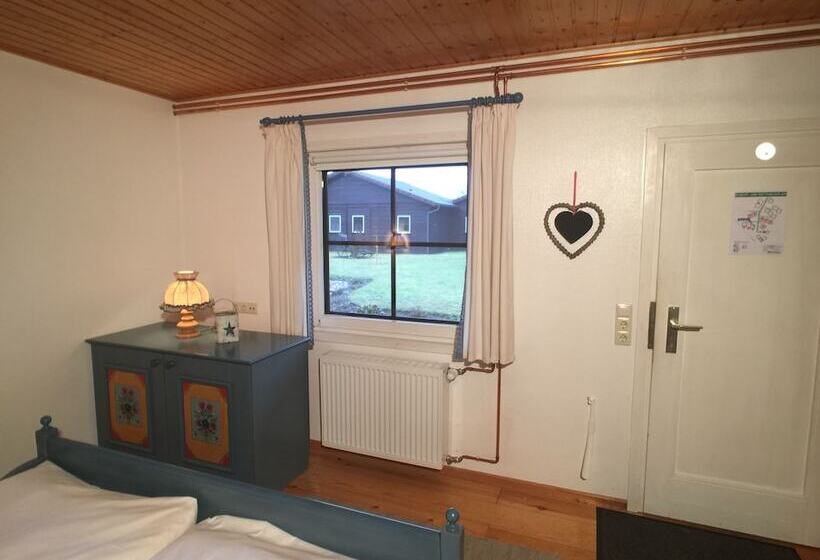 スタンダードスタジオ, & Restaurant Zur Spreewalderin