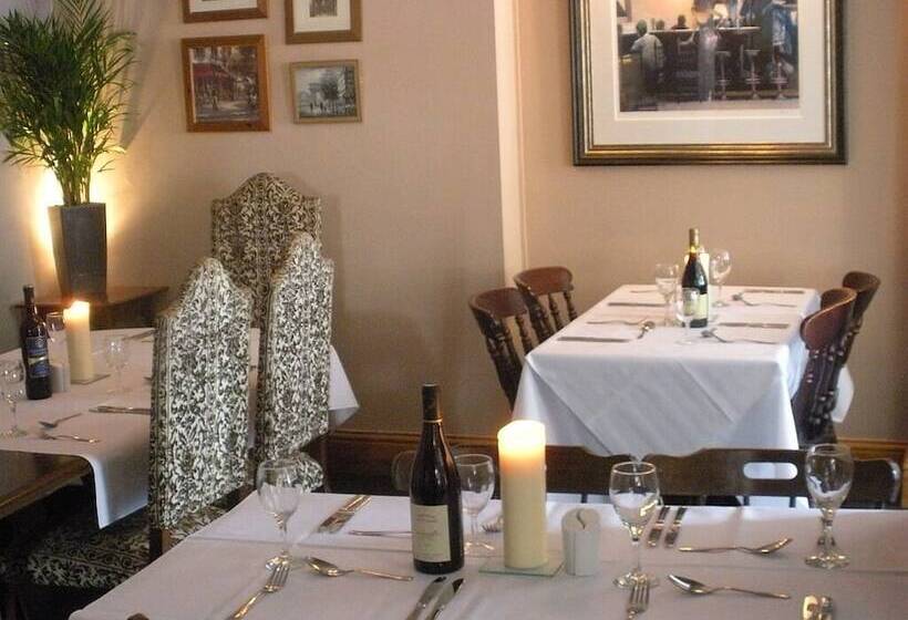 スイート（家族用）, The Corner House