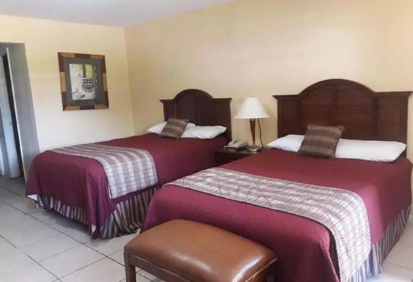 ４ベッドルームクラシックタイプ, Alvin Extended Stay