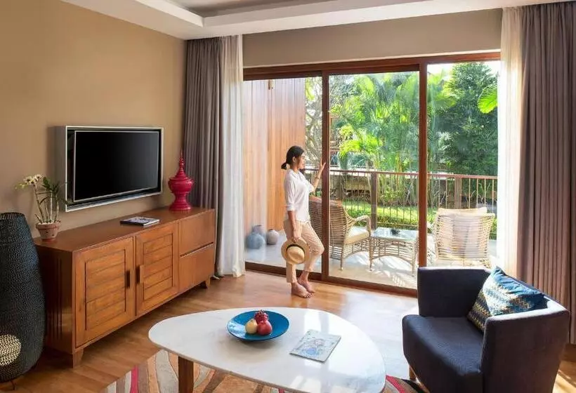 سوییت جونیور, Novotel Inle Lake Myat Min