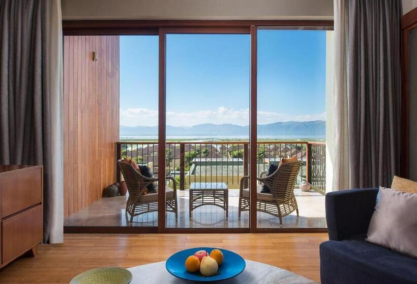 سوییت لوکس, Novotel Inle Lake Myat Min