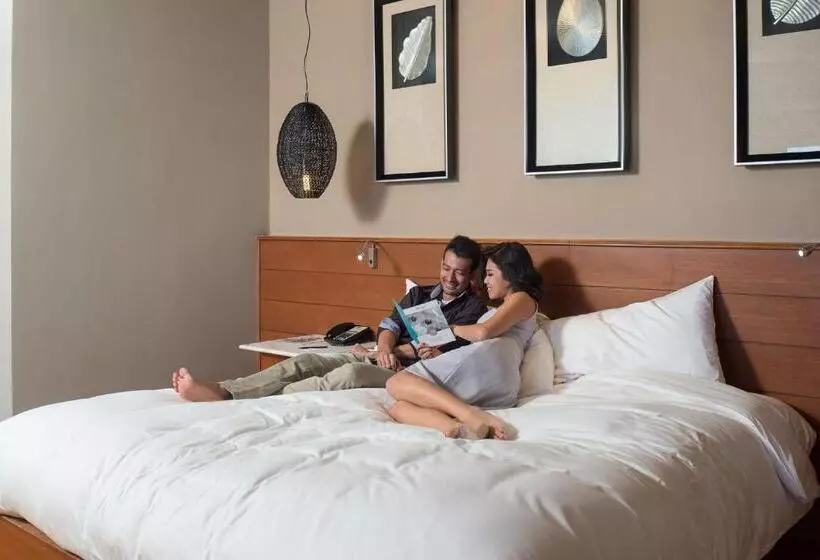 سوییت لوکس, Novotel Inle Lake Myat Min