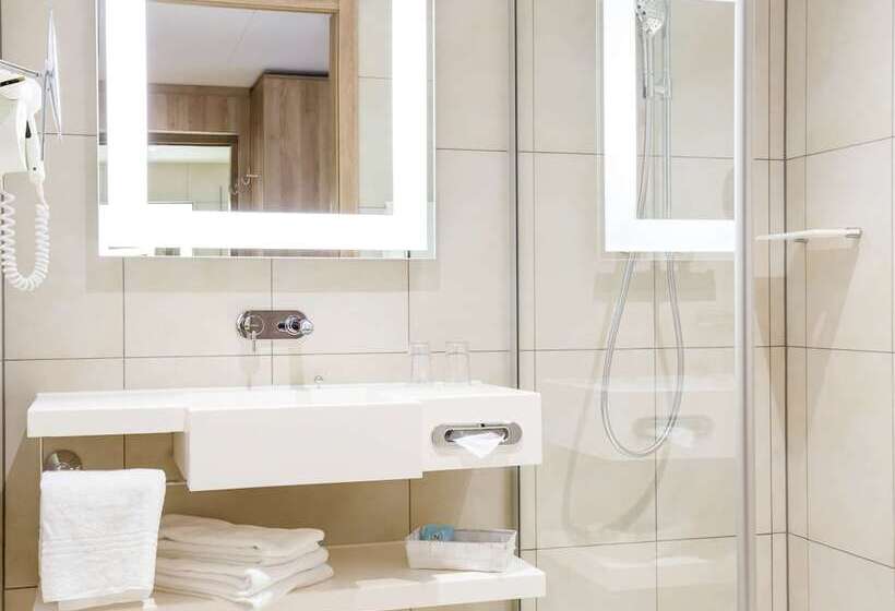 Номер Стандарт, Novotel Nuernberg Centre Ville