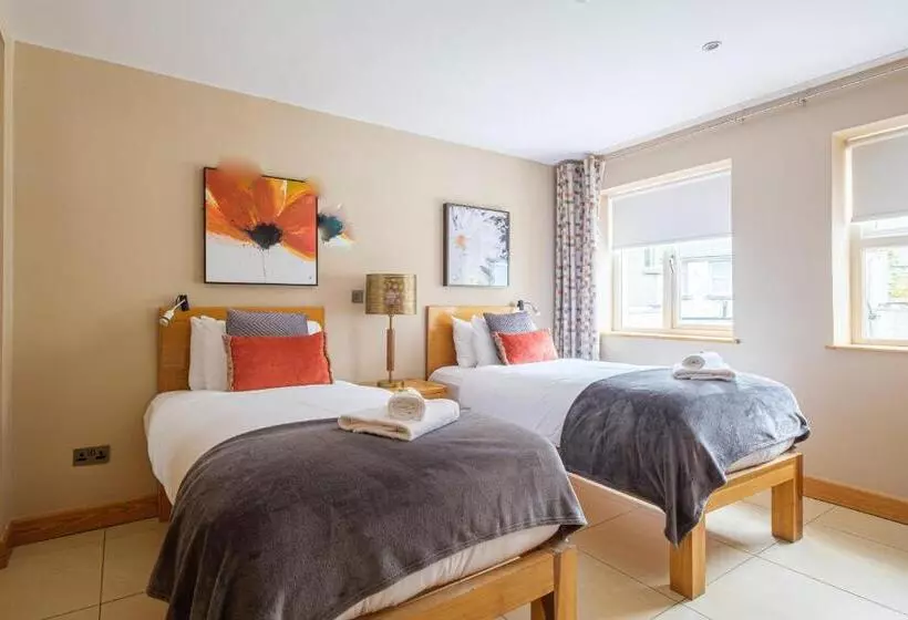 اتاق سوپریور, The Eyre Square Townhouse