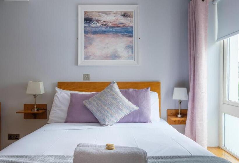 기본룸, The Eyre Square Townhouse