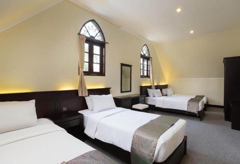 Апартаменты Deluxe 3 Спальни, Royal Hotel And Villa Batu