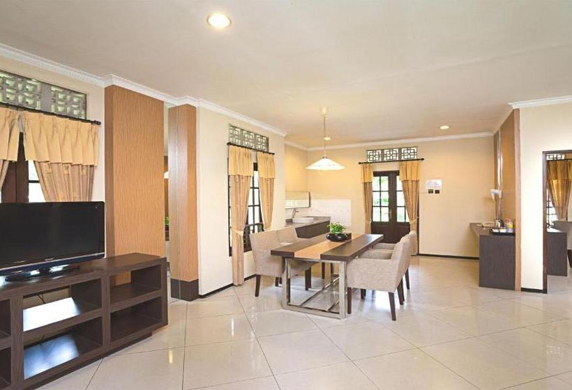 Апартаменты 2 Спальни, Royal Hotel And Villa Batu