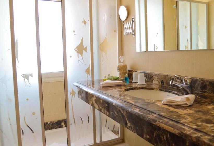 سوییت جونیور با چشمانداز دریا, Viva Blue Resort And Diving Sharm El Naga