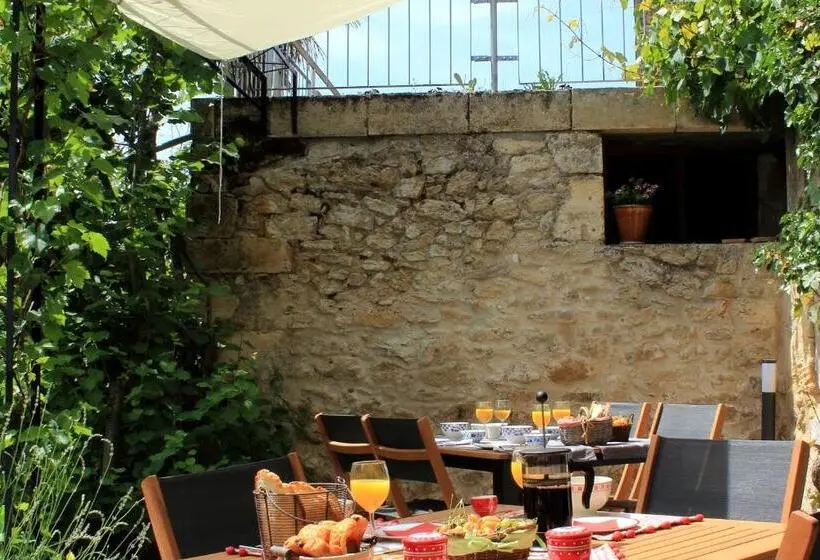 ガーデンビュースーペリアールーム, Relais De La Renaissance
