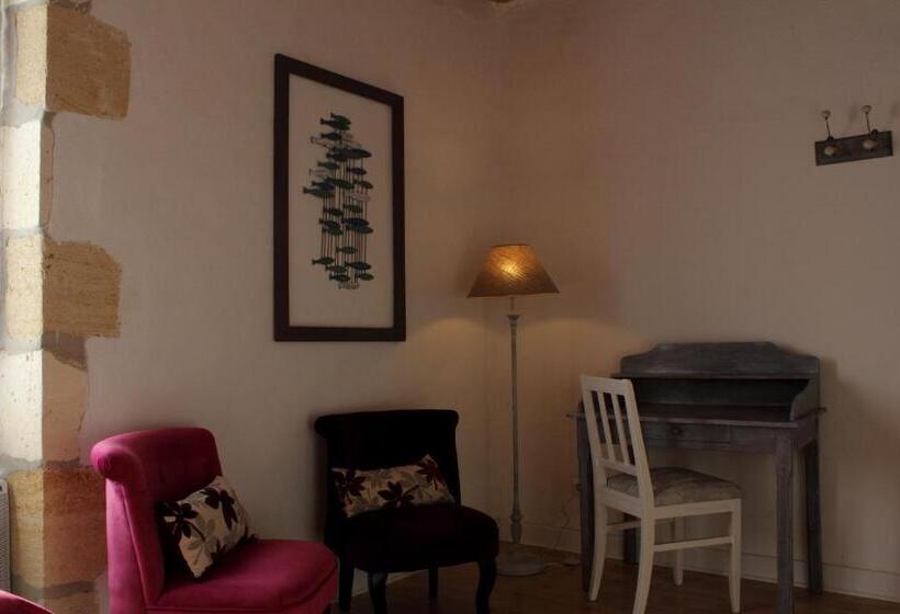 Номер Superior Вид на Сад, Relais De La Renaissance