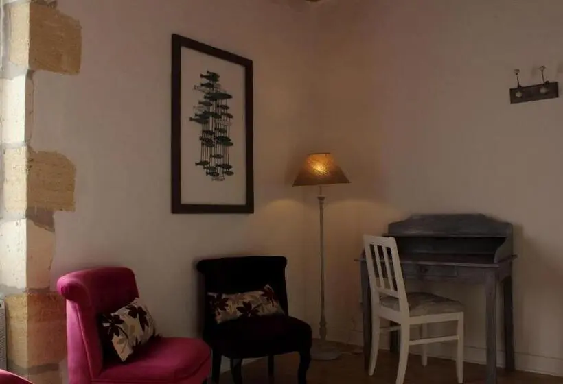 ガーデンビュースーペリアールーム, Relais De La Renaissance
