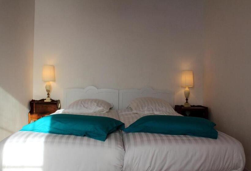 Семейный Номер, Relais De La Renaissance