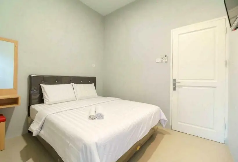 Standard-huone, Homestay E Rahayu Anyer Redpartner