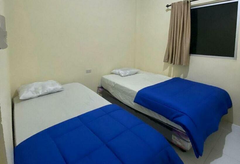 스탠다드 룸, Pondok Indah Syariah Near Suzuya Mall Langsa Redpartner