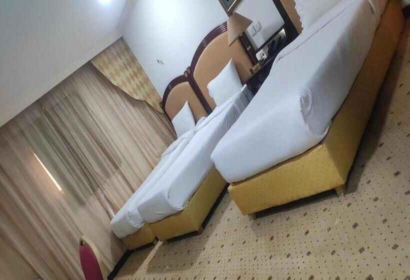 스탠다드 트리플 룸, فندق الدخيل بواسطة سما ستار