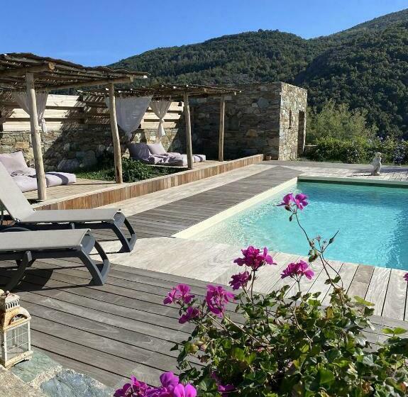 带大床的豪华间, Chambres D Hôtes Et Studios De Charme   A Mandria