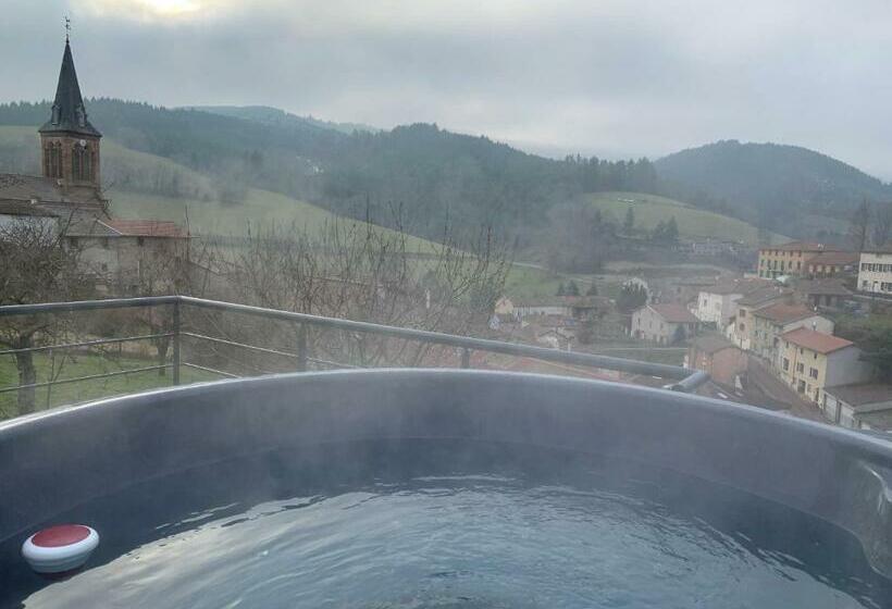 Номер Стандарт, Domaine De La Rue De La Tour