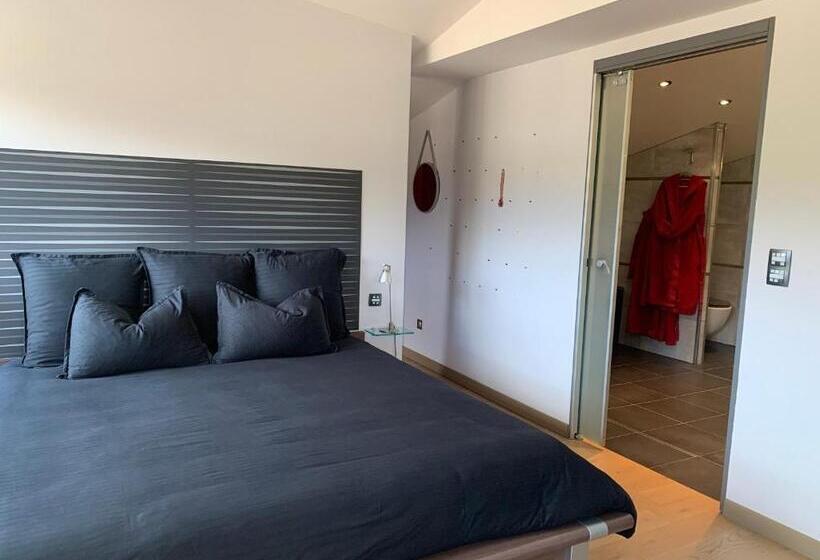 Люкс Superior, Domaine De La Rue De La Tour