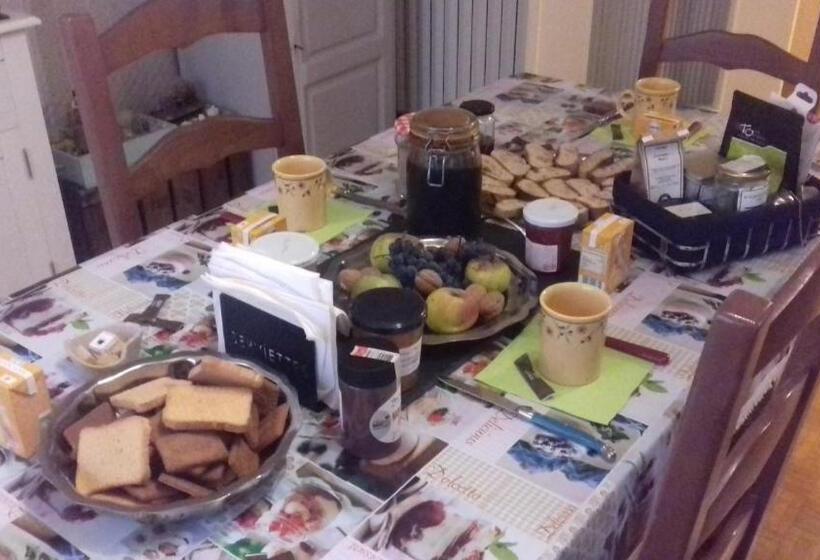 带共用浴室的标准房间, Villa Détente Dauphinoise