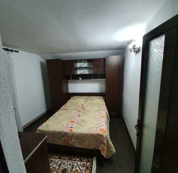 חדר סטנדרט, Casa Din Deal Isverna Mehedinți