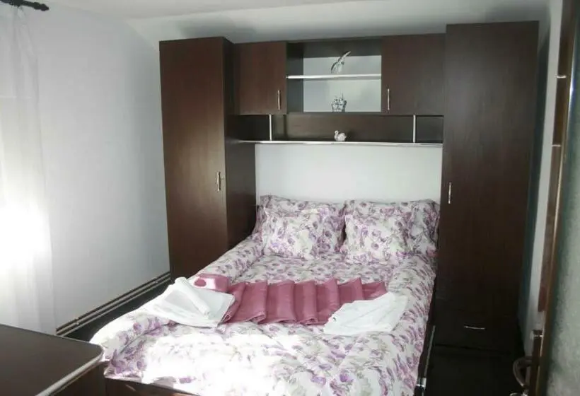 Standard-huone, Casa Din Deal Isverna Mehedinți
