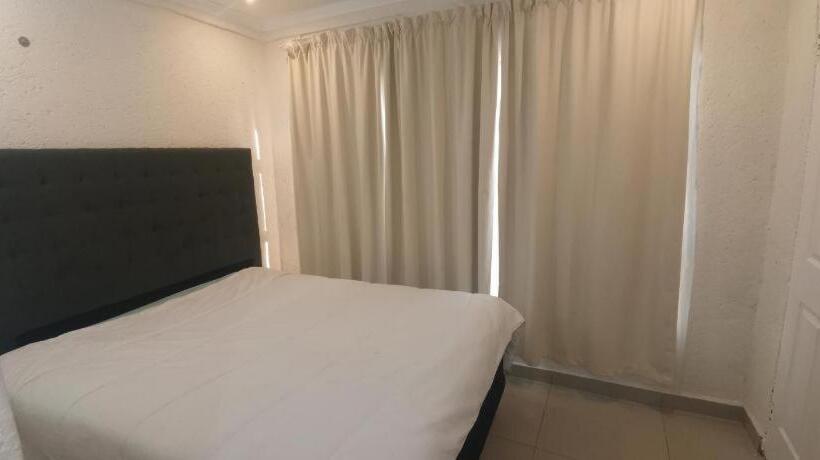 منزل غرفتين نوم, Moletji Guest House