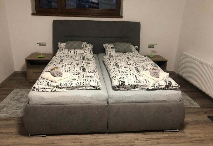 Номер Стандарт, Penzion čavisov